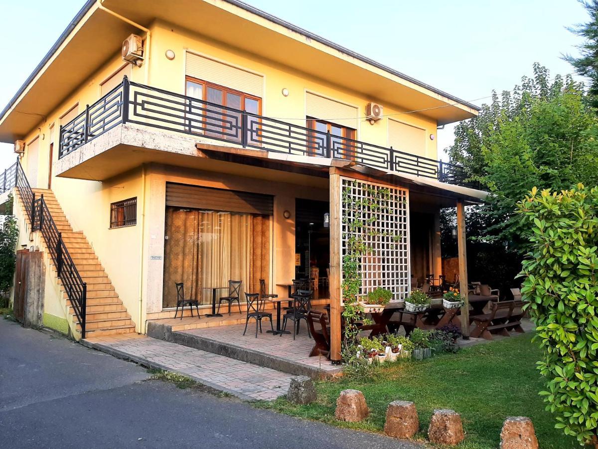 Hotel Vila Giorgio Shkodra Exterior foto